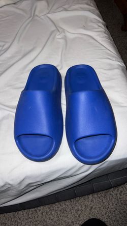 Yeezy slides