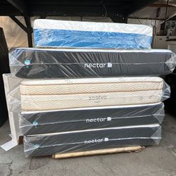 Nectar Mattress.   

 King size Nectar 4.0 Classic Memory Foam Mattress  12" Thick.  

  Brand New Mattress.   

 Delivery Available