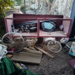 Large Antique Wagon (Steel)