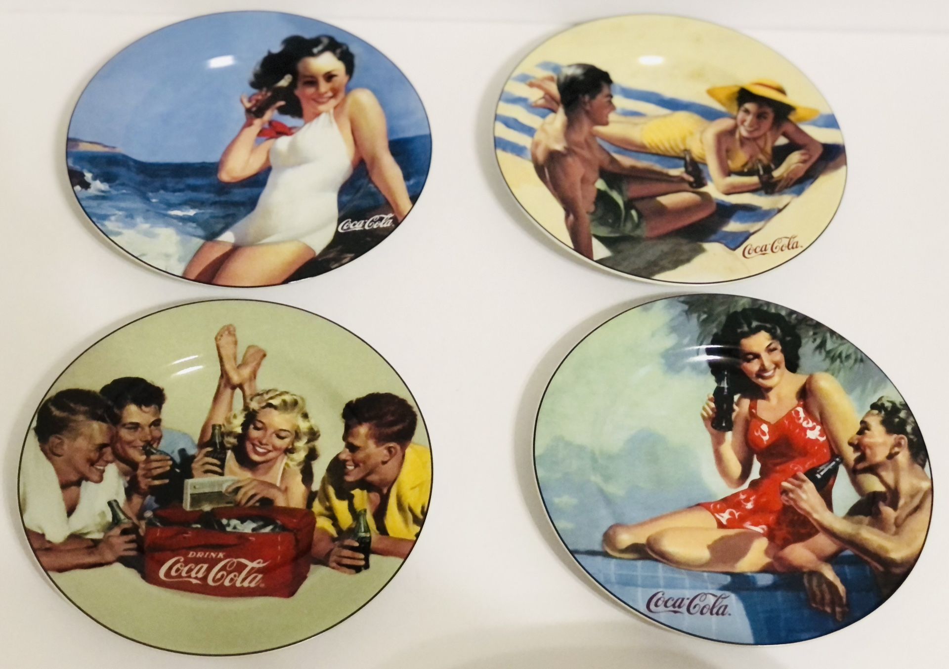 Sakura Coca-Cola Beach Party Set Of 4 Stoneware Salad / Dessert Plates