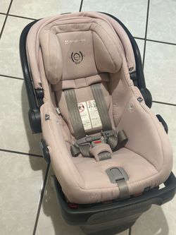 Pink Uppa Baby Mesa V2 Car Seat  with 2 Bases!