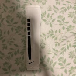 Nike football arm sleeve