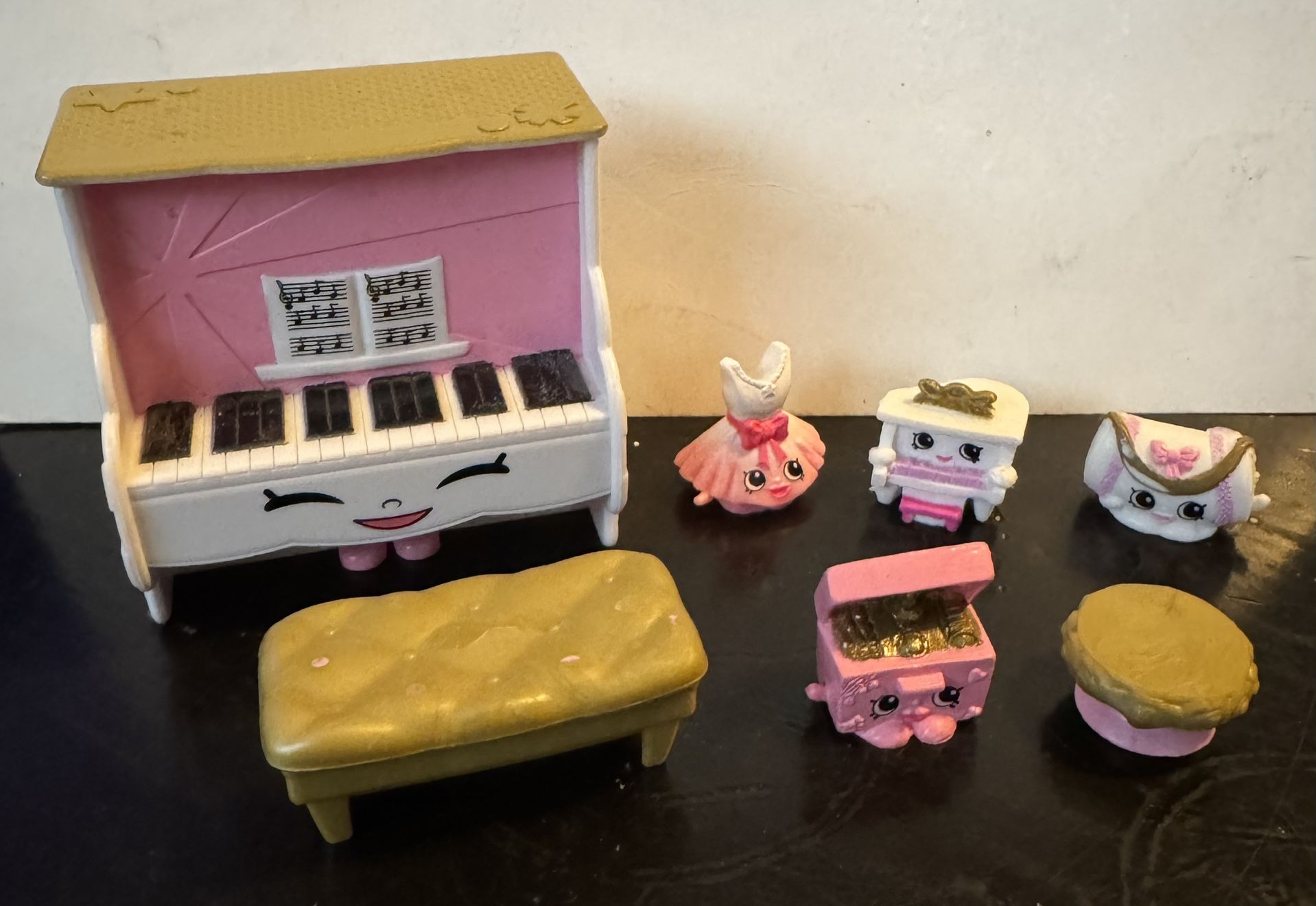 Shopkins Fashion Spree Style 1 Ballet Theme Pack Playset