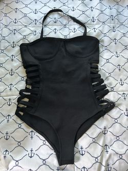 Sexy 1 Piece Bathing Suit Size: L