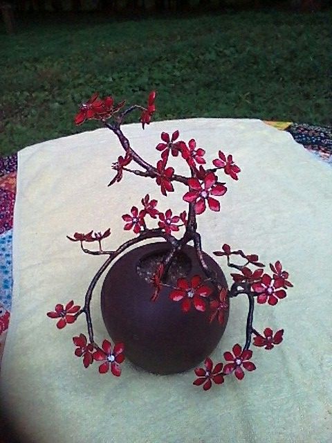 Vintage Bovano of Cheshire Floral Table Sculpture