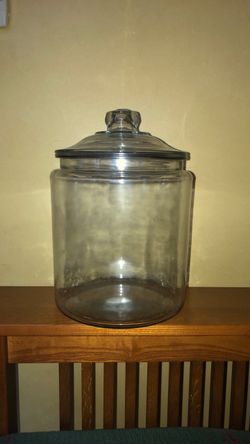 Anchor Hocking Heritage Hill Glass Jar with Lid