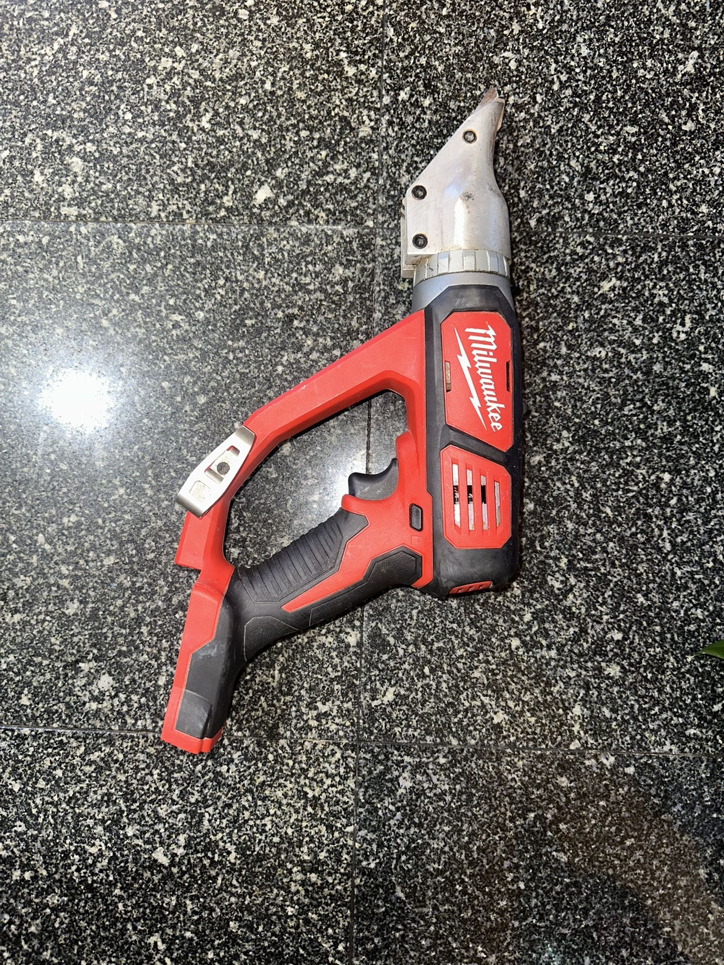 Milwaukee Shear Cutter M18 2635-20