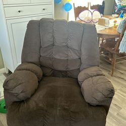 Electric Rocker Recliner 2019