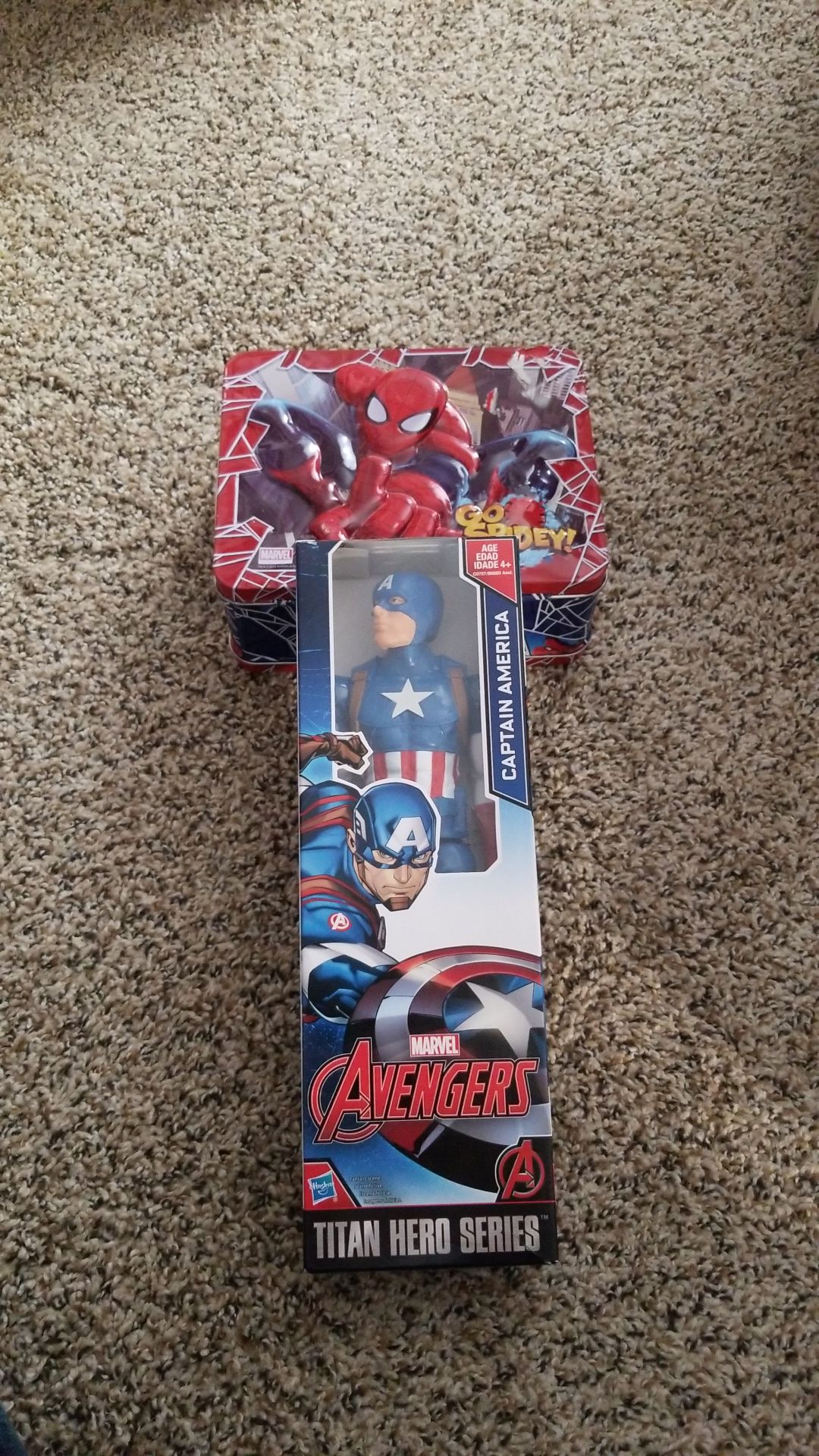 #28 Spidey lunchbox & Captain America