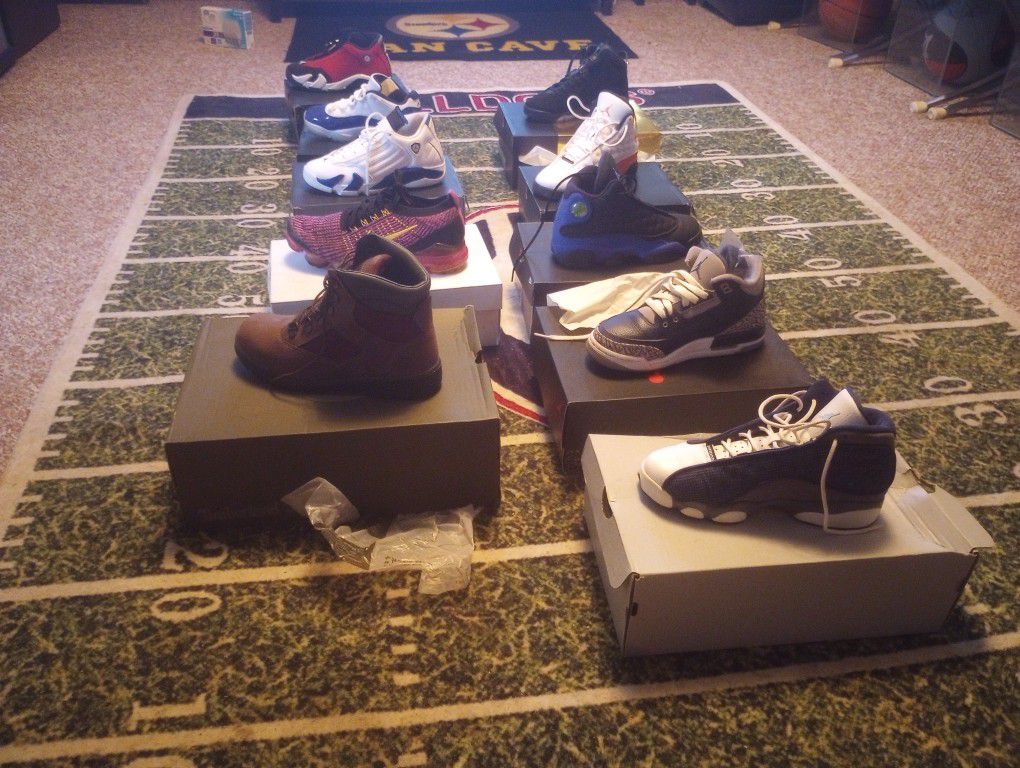 Youth Jordans size 5 And  4 1/2