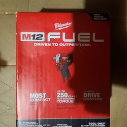 Milwaukee M12 Impact Wrench 1/2