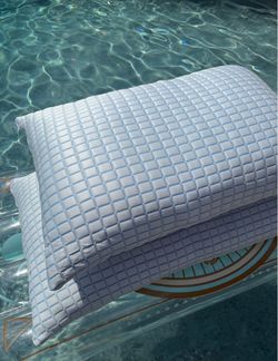Quilted Cooling Bed Pillow Standard size