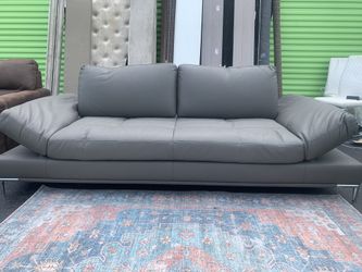 Rhett Micro Gray Dutton