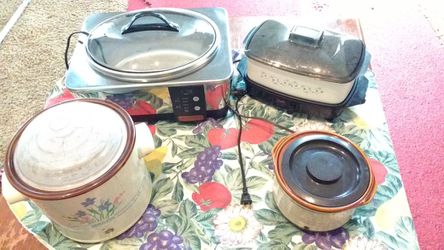 4 Crock Pot / slow cookers