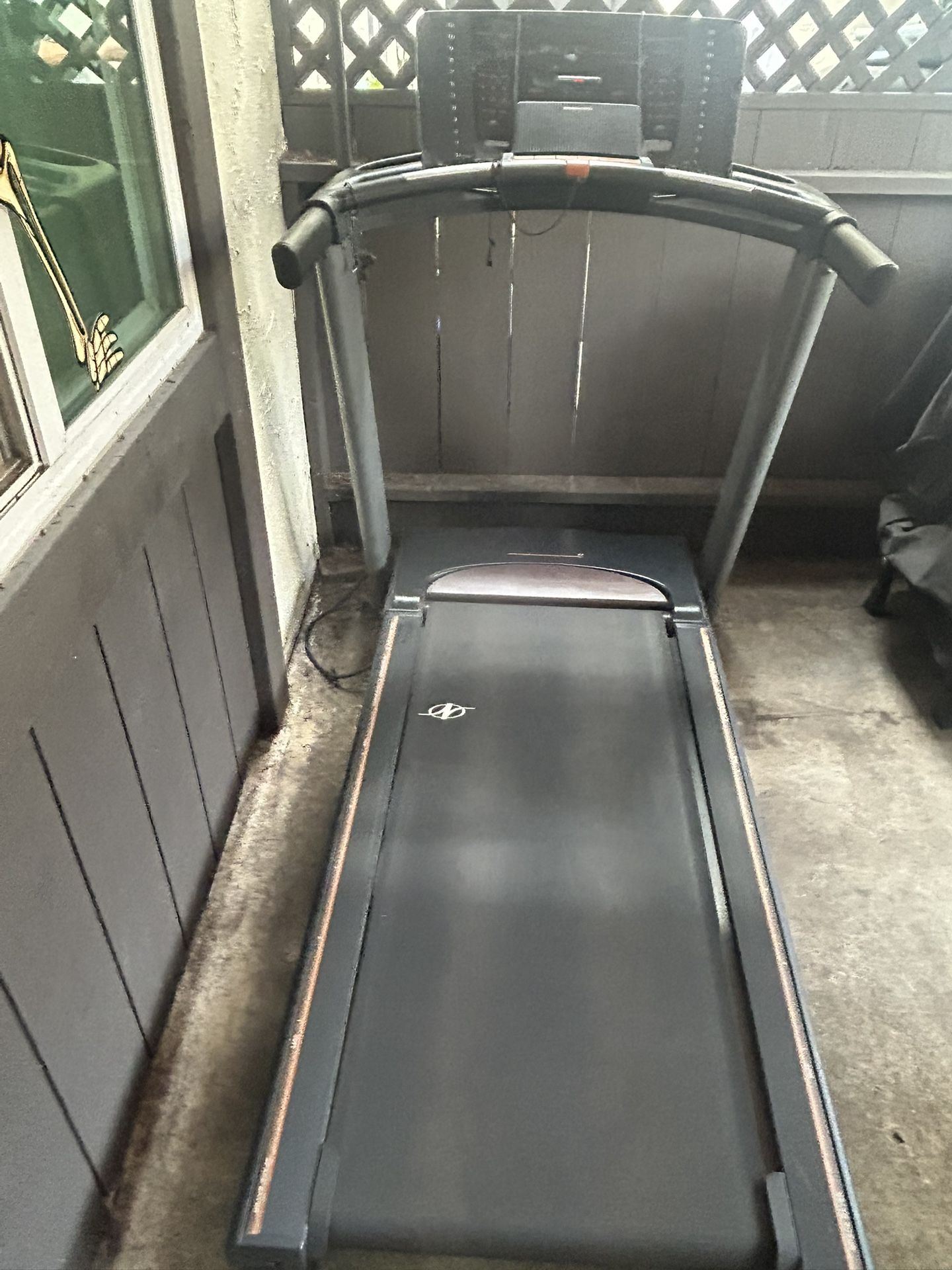 NordicTrack A2550 Treadmill