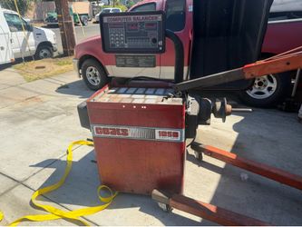 Used wheel balancer.