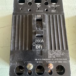 200 Amp 3 Phase GE Breaker Bolt-on  