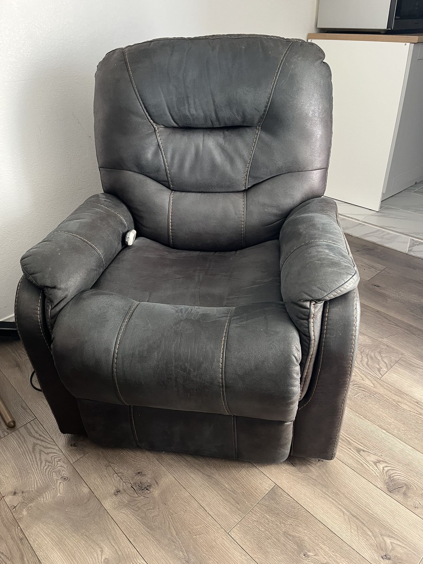 Rising/Reclining Chair