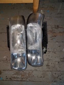 2003 suburban lights