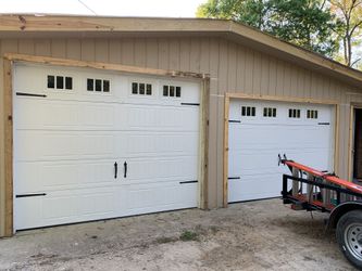 Garage-Door Technician and installer. Will service your noisy garage door.