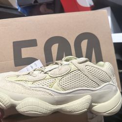 Yeezy 500 Size 6.5