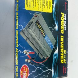 DC to AC power inverter