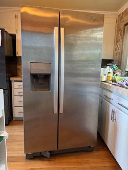 Whirlpool Refrigerator $50