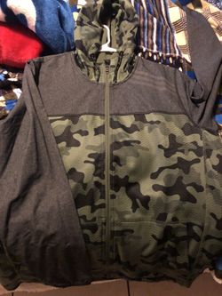 Adidas warm jacket size L