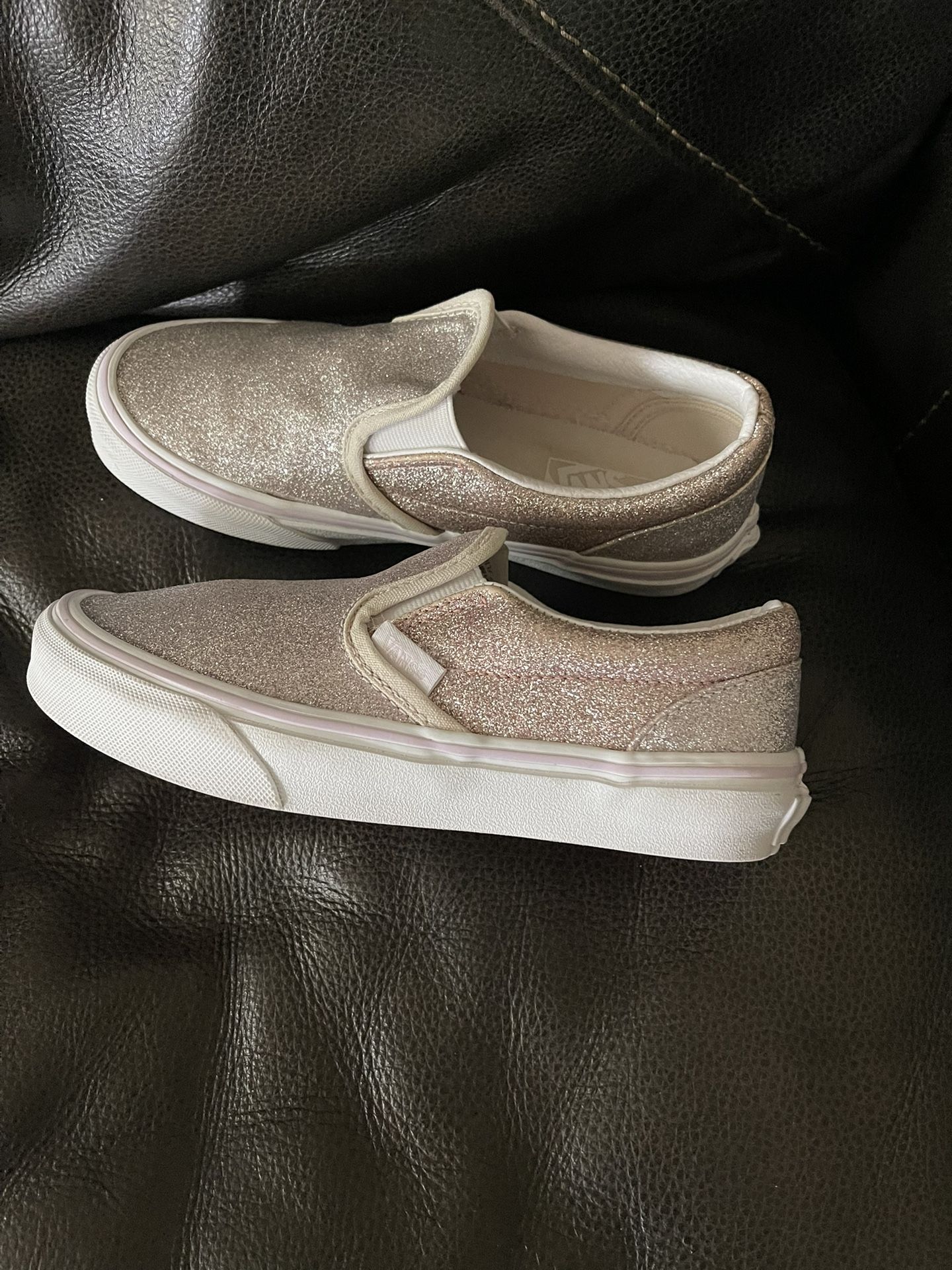 gold glitter slip on vans