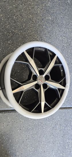 C8 Corvette Stingray OEM Wheels x 4