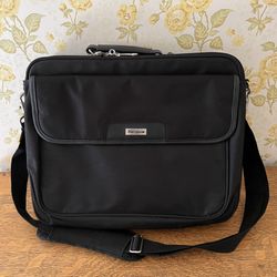 Targus 15.6” Notepac Laptop Case