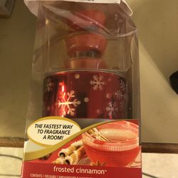 Yankee Candle - Frosted Cinnamon