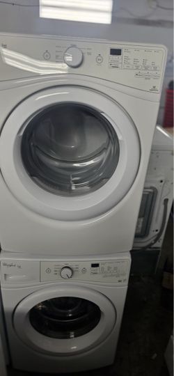 Whirlpool Duet Washer and Dryer Set