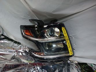 2015-20 Chevy Tahoe Right Headlight Computer
