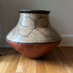 Large Peruvian Pot