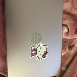 Pink hP Laptop