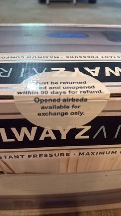 NEW queen air mattress w/ pump