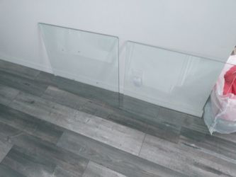 2 Glass end table tops