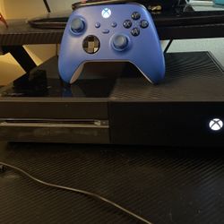 Xbox One With 5 Games
