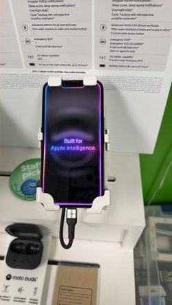 iPhone 16e