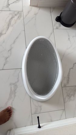 Baby bath tub