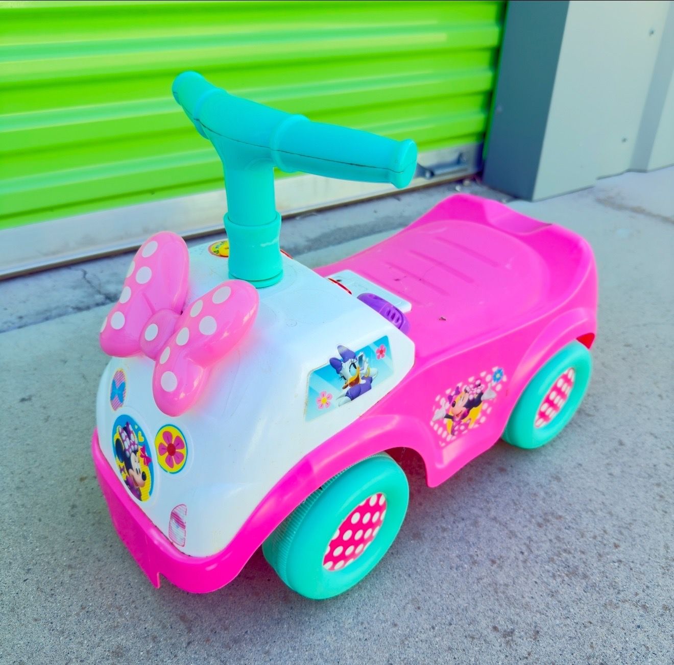 Kids Disney Minnie Mouse Riding Toy For Sale!