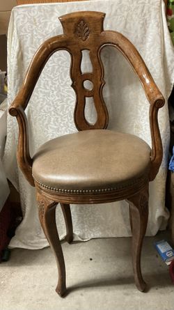 Bar Height Chair ~ Wood & Leather