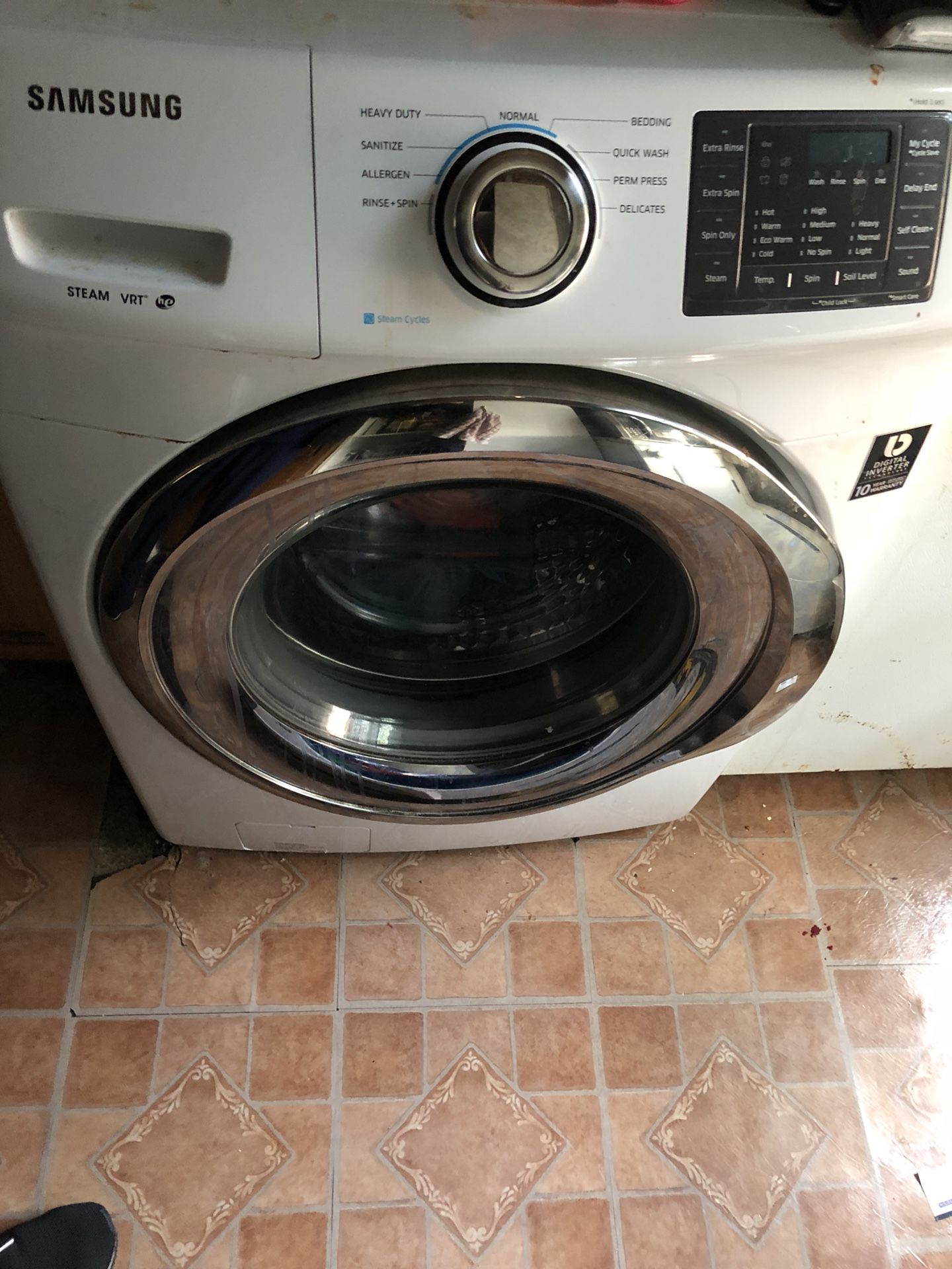 Samsung WF45N5300AW/US 4.5 cu. ft. Front-Load Washer- White