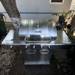  Grill Char-Broil