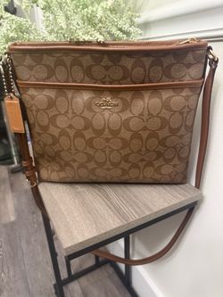 Pretty item