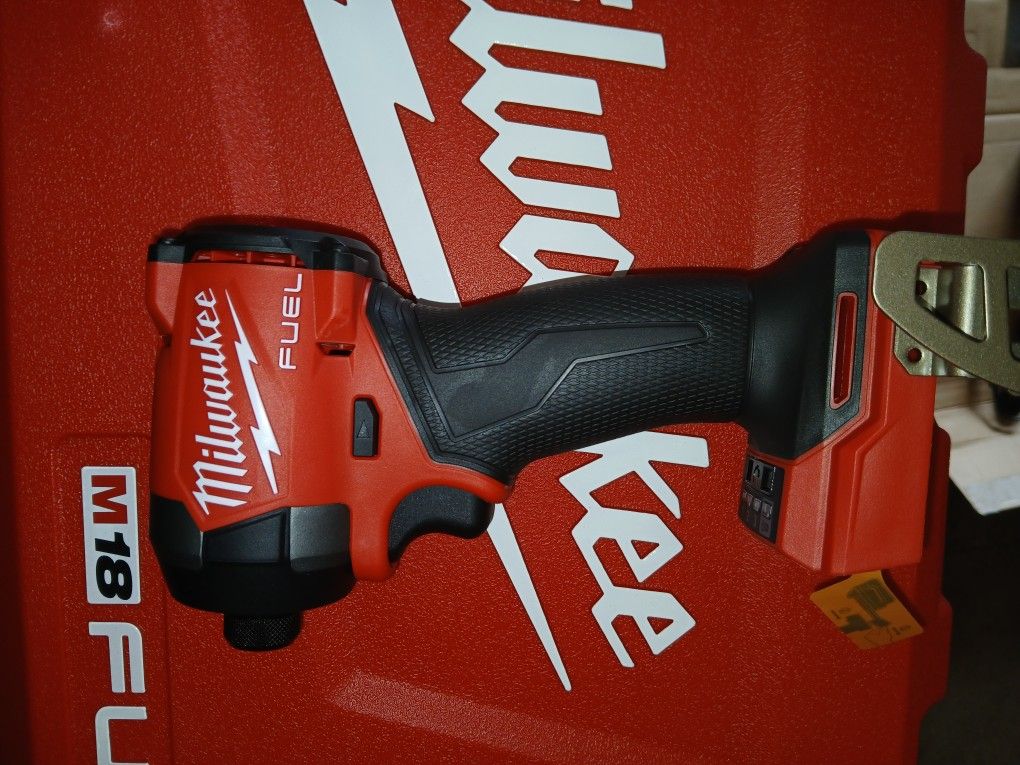 Milwaukee M18 Fuel Impact 