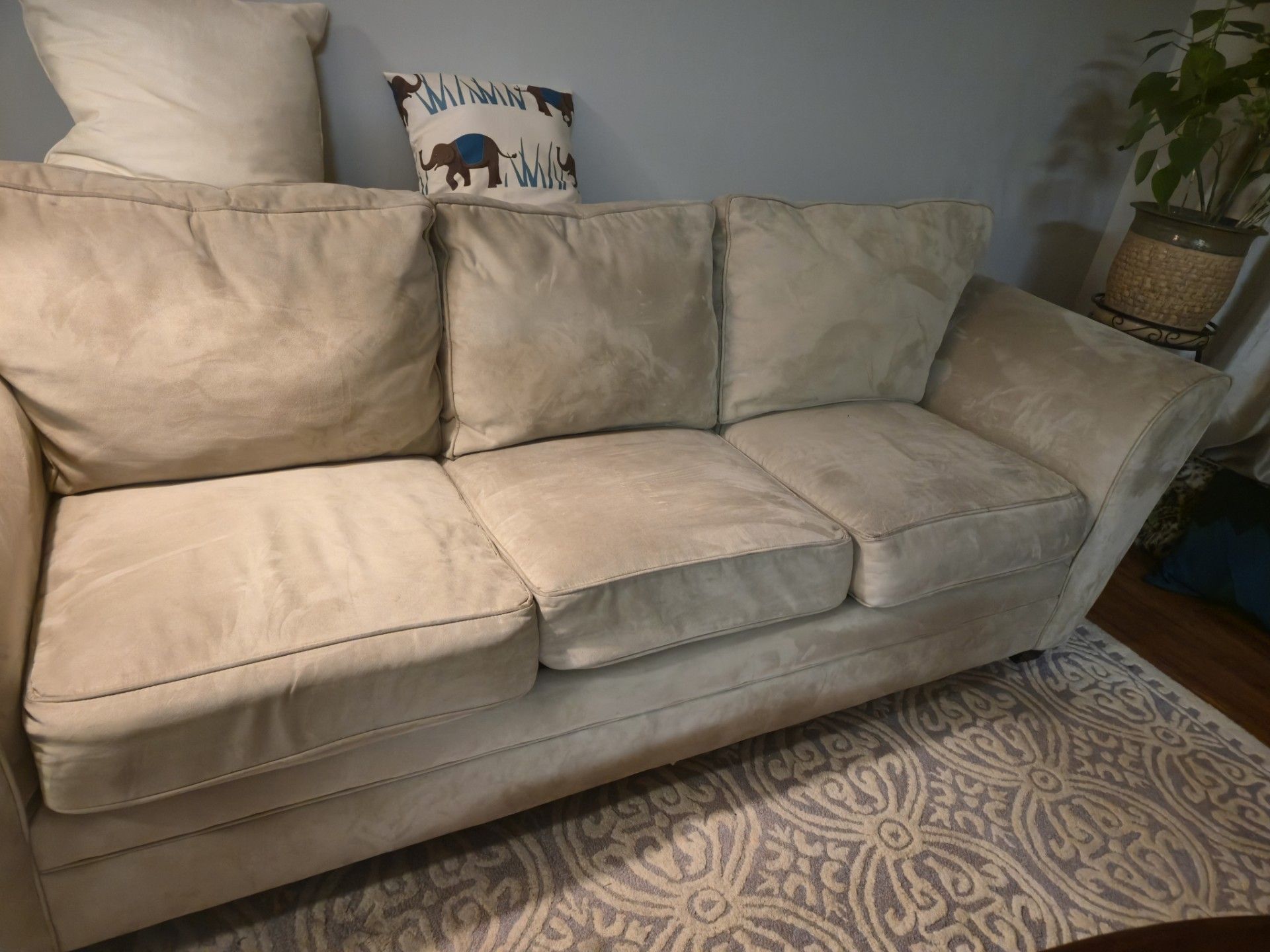 Sofa bed - Excellent condition