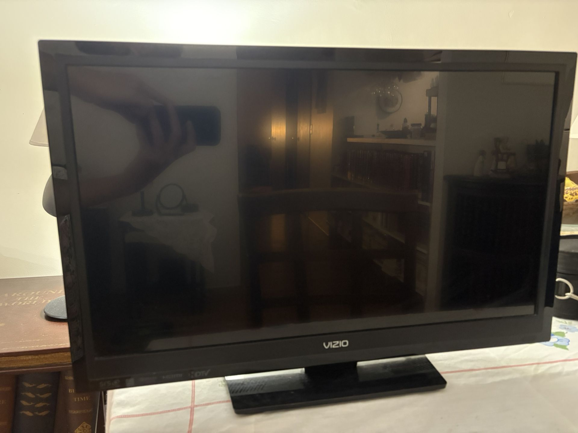 34” Vizio TV