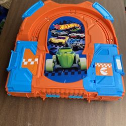 Hot Wheels Carrying Car Slot Car Track